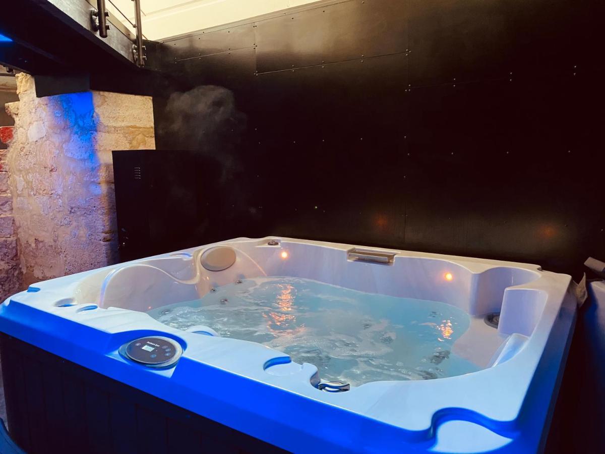 Mieuxqualhotel Jacuzzi Privatif La Retro Burdeos Exterior foto